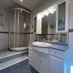 2 Ch Avec Terrasse A 10 Min De La - Parking Gratuit - Fr-1-239-936 Apartmán *