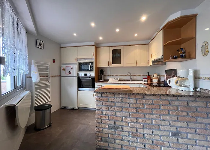 2 Ch Avec Terrasse A 10 Min De La - Parking Gratuit - Fr-1-239-936 Apartman Saint-Jean-de-Luz